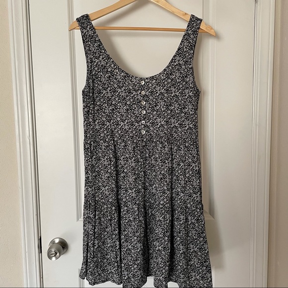 Forever 21 Floral Dress - Picture 1 of 3